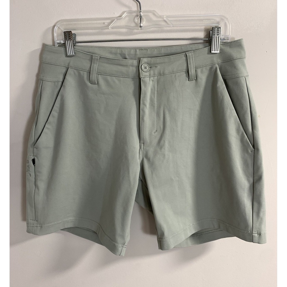 Bylt Kinetic Shorts Mens 32x8 Ivory Beige Stretch Performance Golf Casual Resort